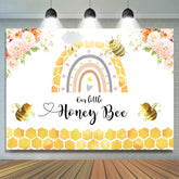 Toile de fond de fête d'anniversaire de petite abeille florale rose